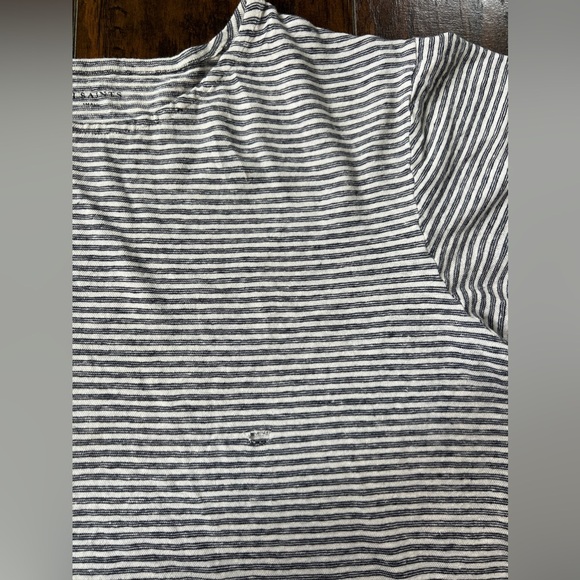 All Saints loose white/navy striped t-shirt in size S/M - Picture 4 of 7